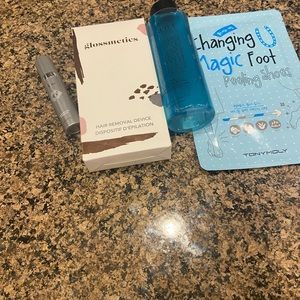 Random skincare bundle